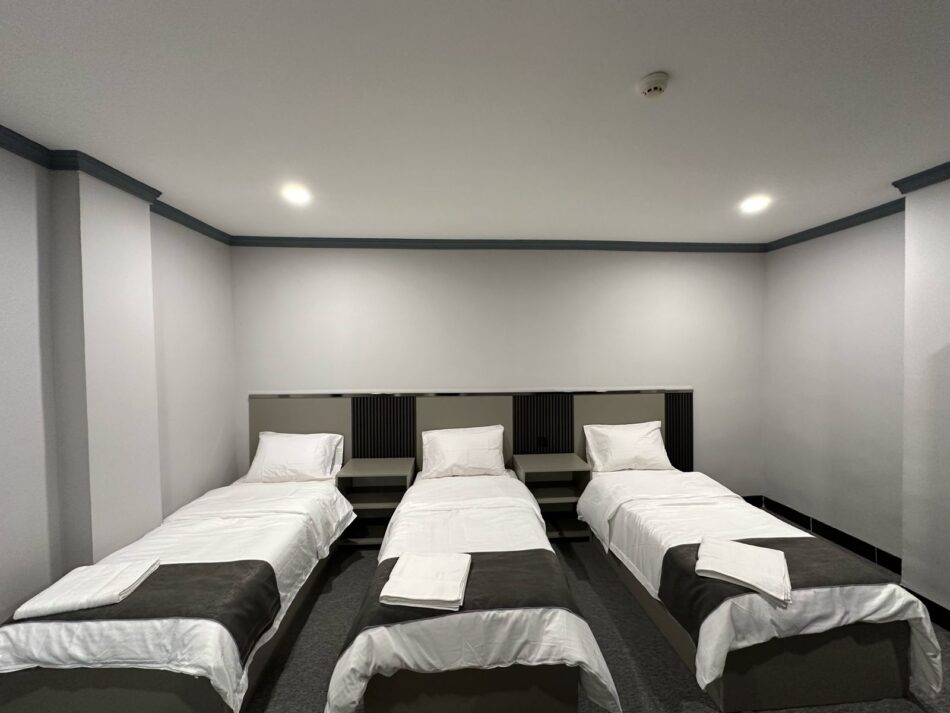 Room 9